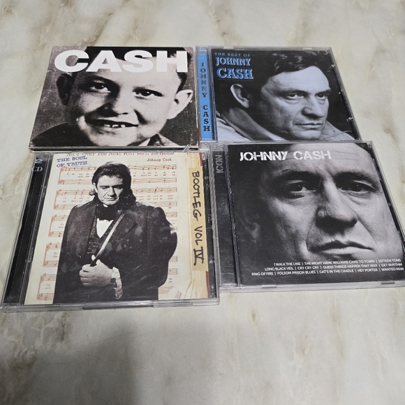 Johnny cash cd lot - Picture 1 of 3
